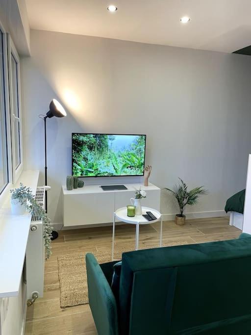 Home Green Touch - Fibre*Near Basel*Cosy 圣路易 外观 照片